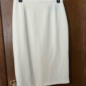 Sag Harbor Classic Cream Pencil Skirt